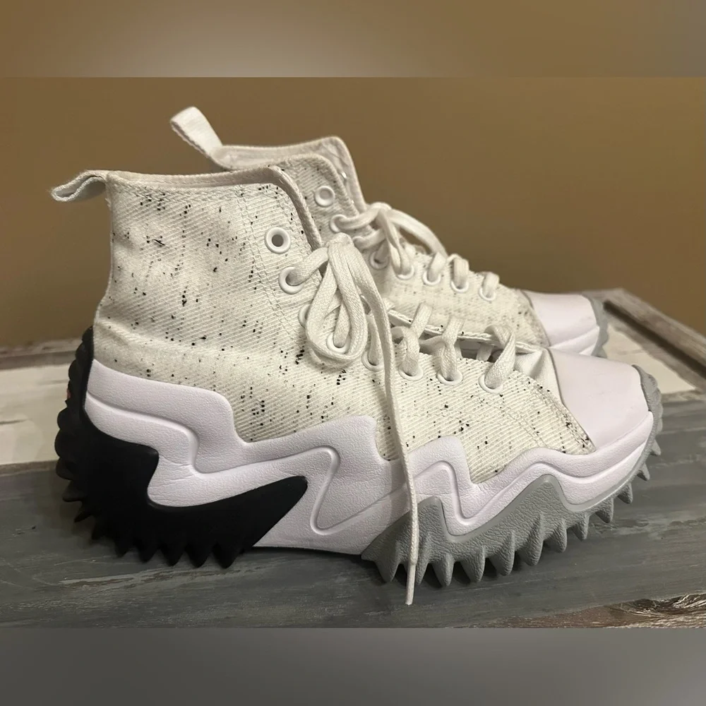 Converse Run Star Motion Platform High Top White Speckled Chunky Sneakers - Sz 8